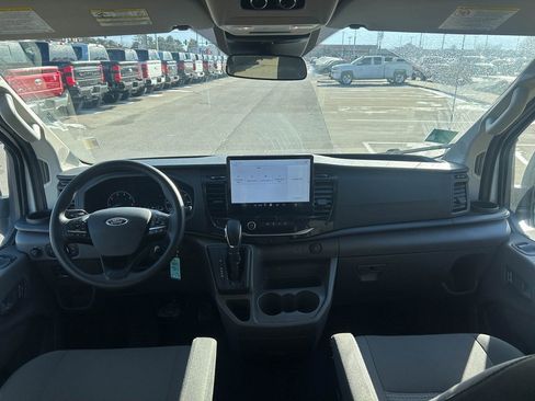 Certified 2024 Ford Transit 350 XLT image 29