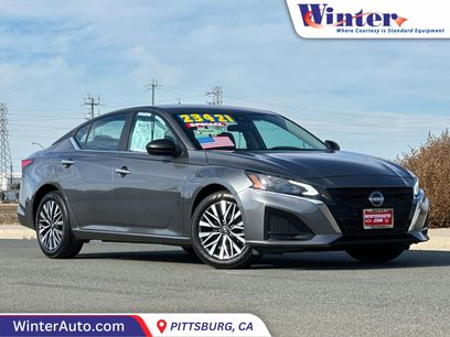 Used 2025 Nissan Altima 2.5 SV