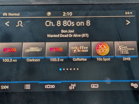 Used 2022 Volkswagen Tiguan SE image 24