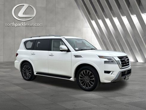 Used 2023 Nissan Armada Platinum w/ Captain's Chairs Package image 5
