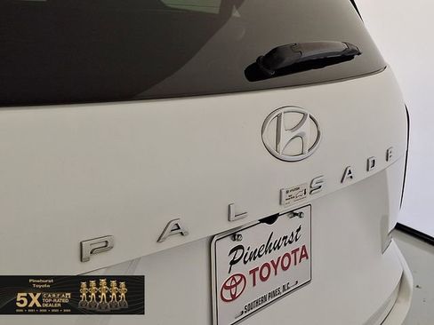 Used 2025 Hyundai Palisade SEL FWD image 36