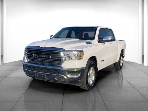 Used 2024 RAM 1500 Laramie image 3