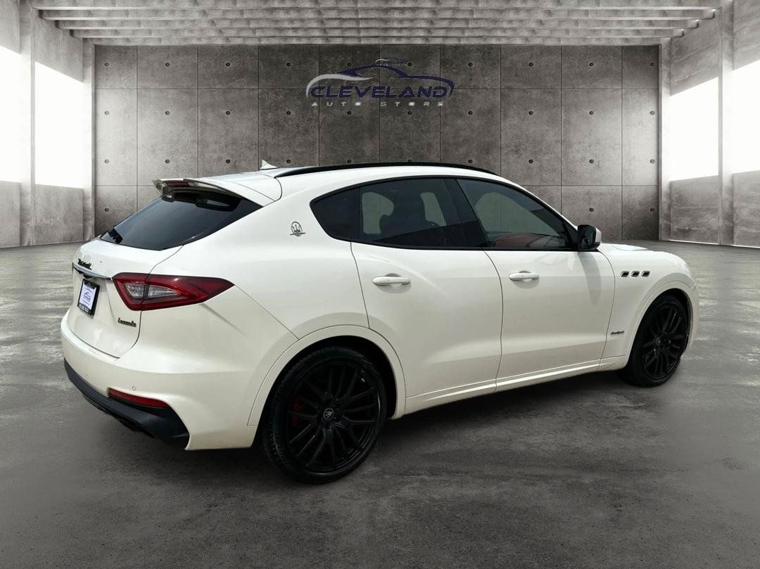 Used 2019 Maserati Levante S GranSport AWD/4WD image 3