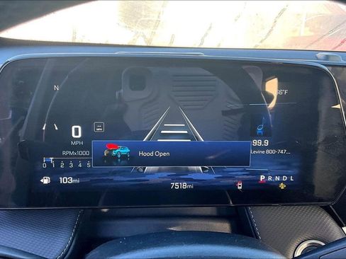 Used 2025 Chevrolet Equinox LT w/ Safety and Technology Package image 12