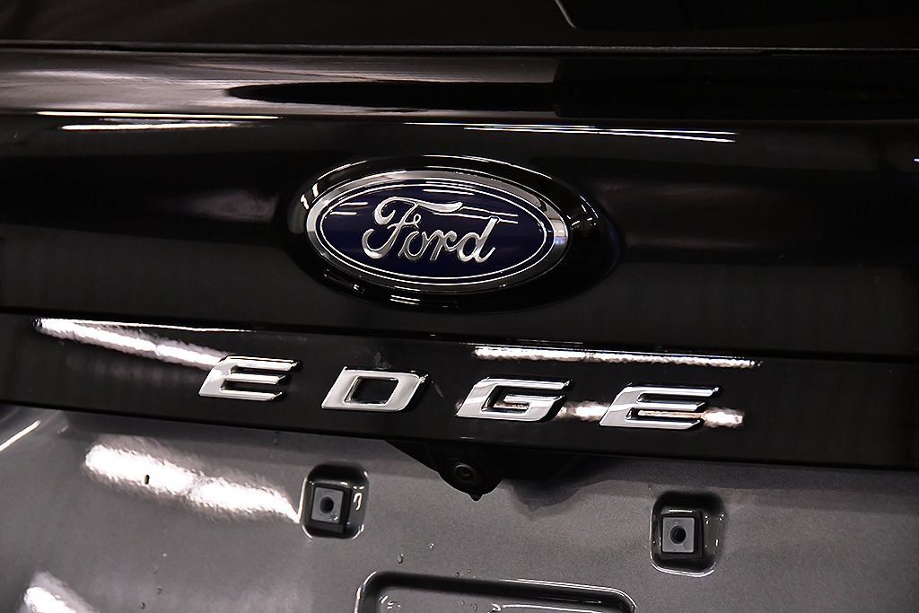 Used 2023 Ford Edge SEL w/ Sport Appearance Package AWD/4WD image 10