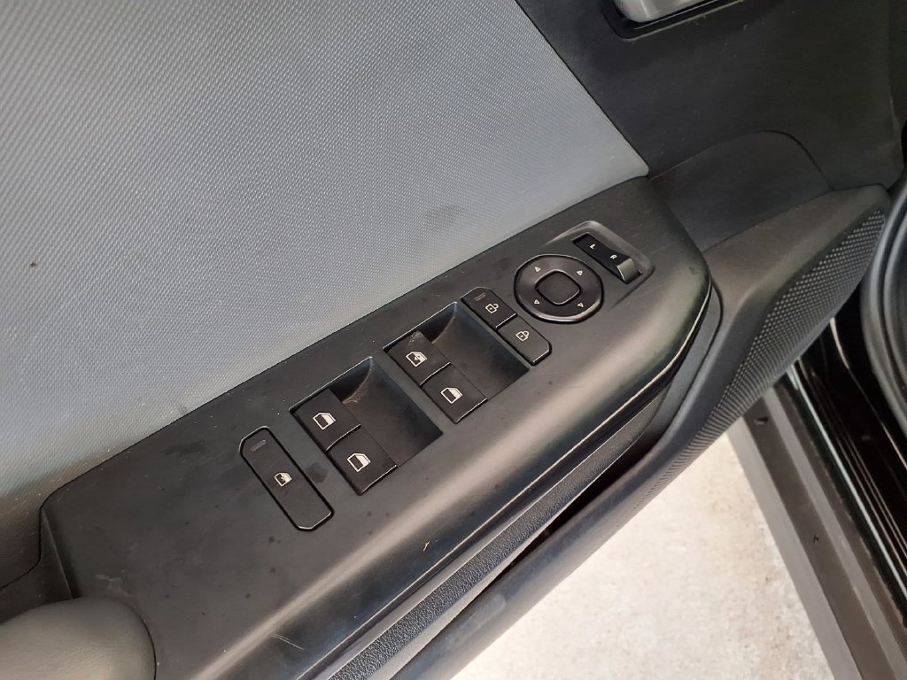 Used 2025 Kia K4 FWD image 4