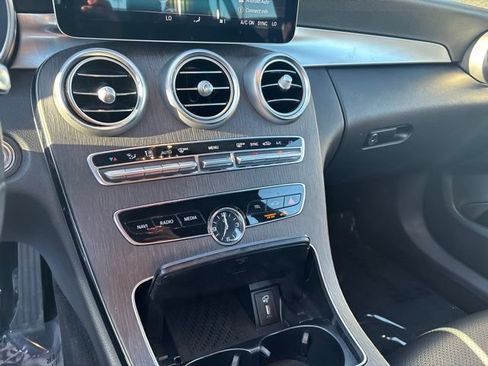 Used 2020 Mercedes-Benz C 300 Sedan image 28