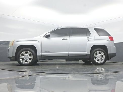 Used 2011 GMC Terrain SLE w/ LPO, Protection Package FWD image 43