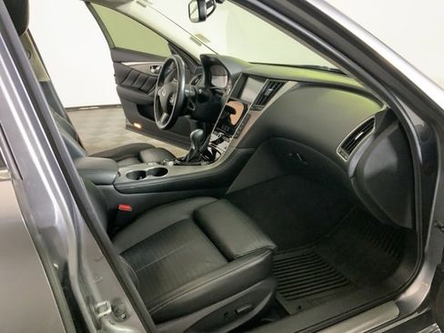 Used 2016 INFINITI Q50 Red Sport 400 image 29