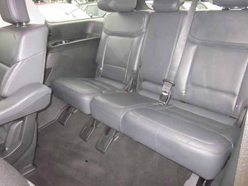 Used 2025 Ford Expedition Active RWD image 14