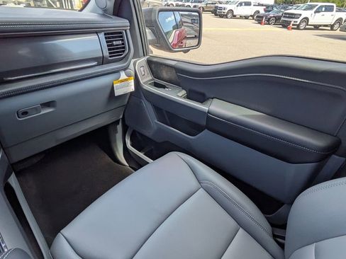 New 2025 Ford F150 Lightning Flash AWD/4WD image 18