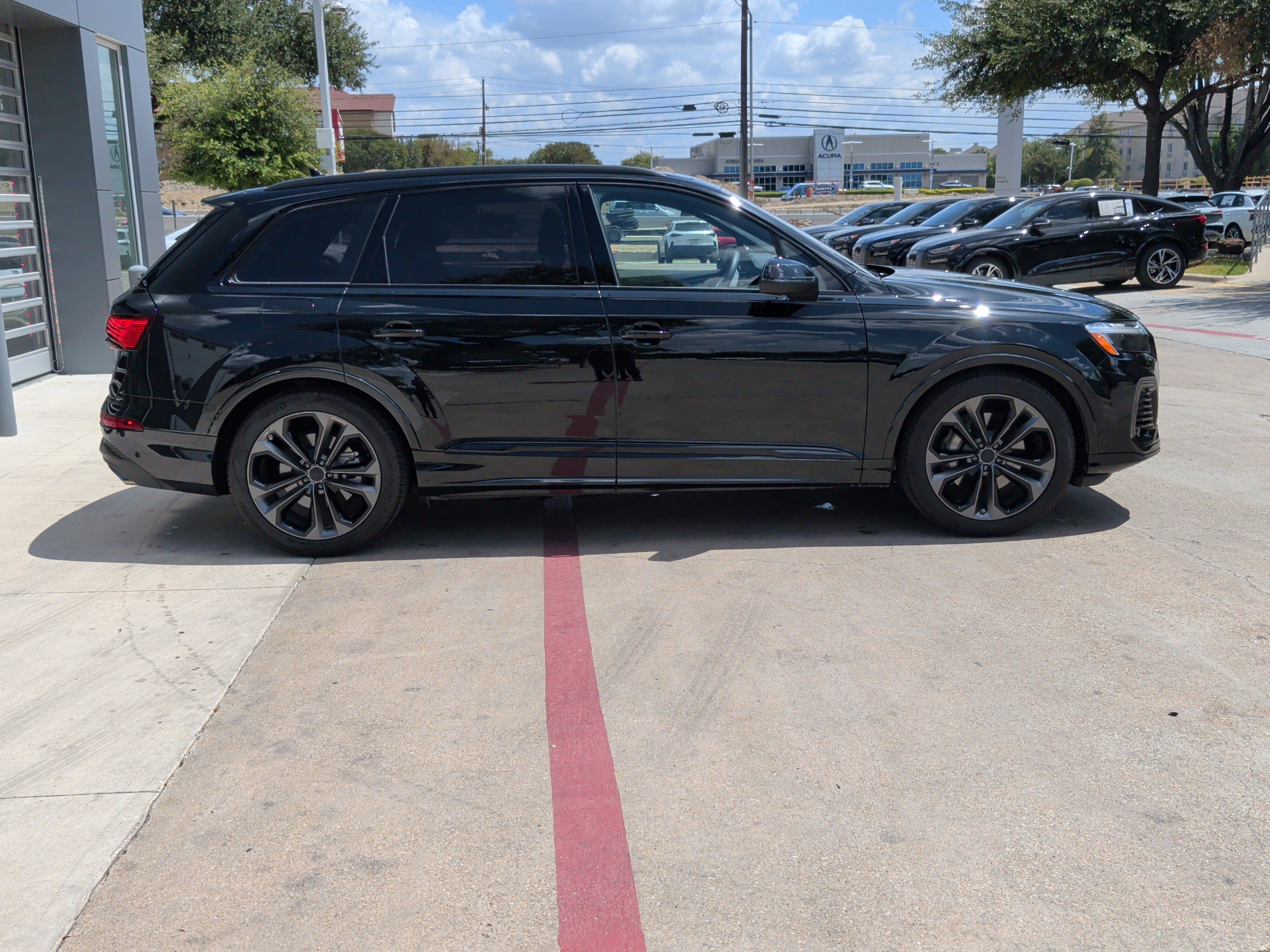 Used 2026 Audi Q7 3.0T Premium Plus w/ Premium Plus Package AWD/4WD image 10