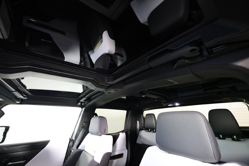 Used 2025 GMC Hummer EV 3X AWD/4WD image 36