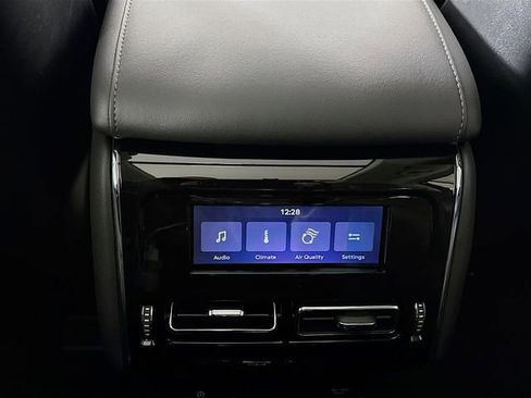 New 2026 Lincoln Aviator AWD image 27