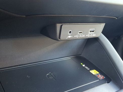 Certified 2025 Subaru Forester Limited w/ Protection Package (1PH) image 24