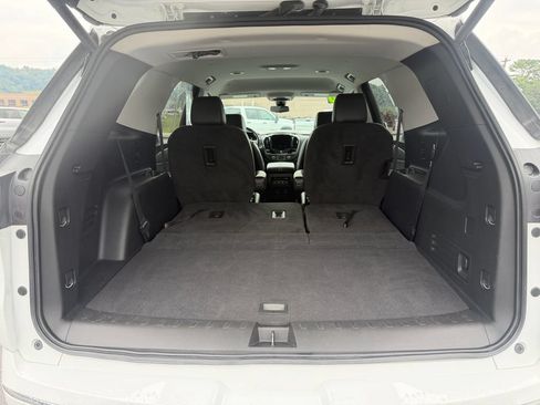 Used 2020 Chevrolet Traverse Premier AWD/4WD image 11
