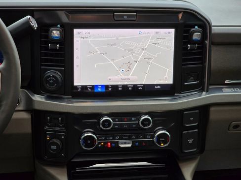 Used 2026 Ford F450 Platinum w/ Platinum Plus Package image 17