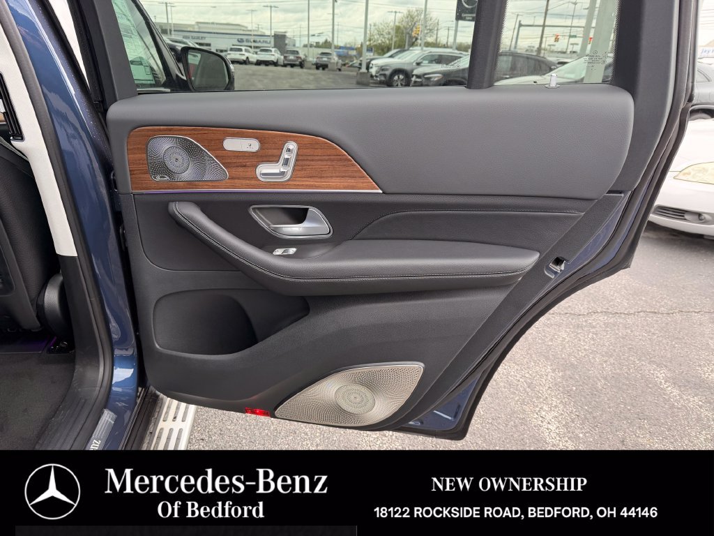 Used 2026 Mercedes-Benz GLS 450 4MATIC image 29
