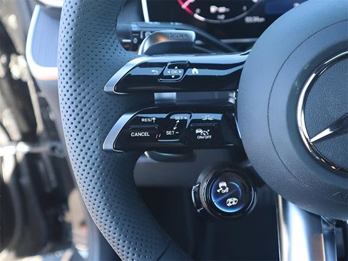 New 2026 Mercedes-Benz GLC 43 AMG 4MATIC image 38