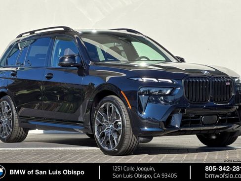New 2026 BMW X7 M60i w/ Executive Package image 1
