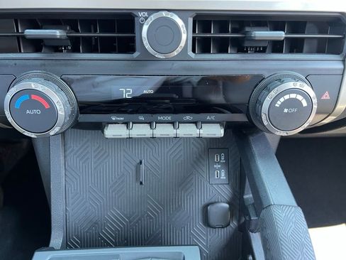 Used 2024 Toyota Tacoma TRD Sport RWD image 36