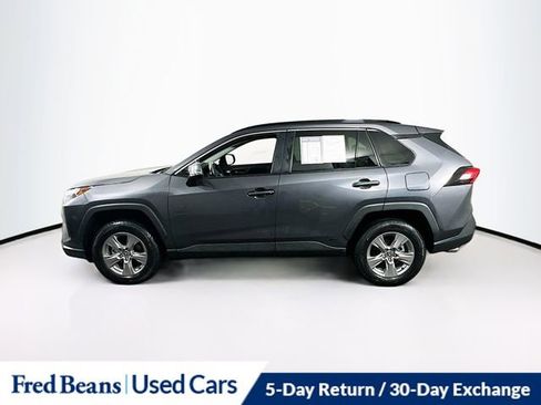 Used 2025 Toyota RAV4 XLE image 5