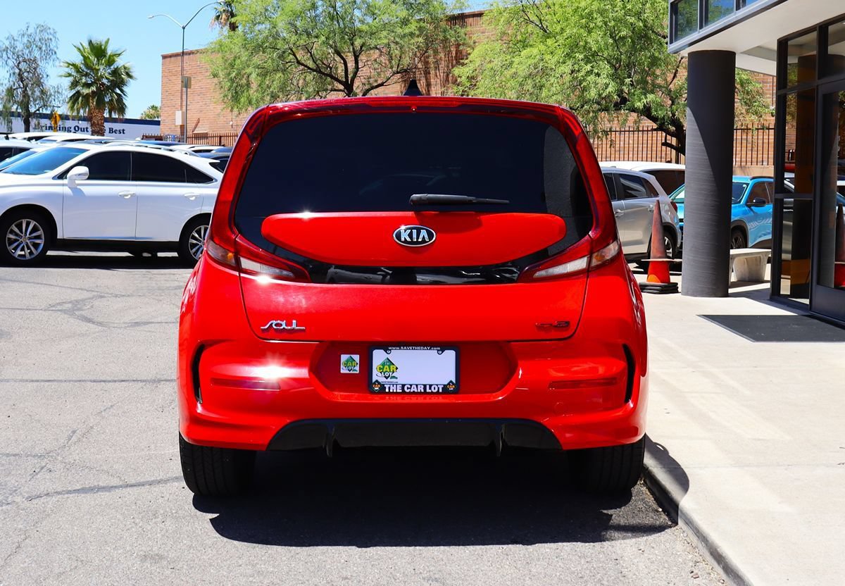 Used 2020 Kia Soul GT-Line FWD image 11