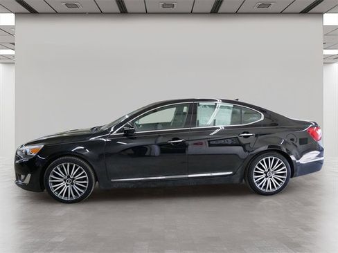 Used 2014 Kia Cadenza Premium w/ Technology Package image 3