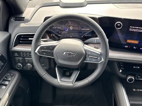 New 2026 Chevrolet Suburban Z71 w/ Comfort Package image 25