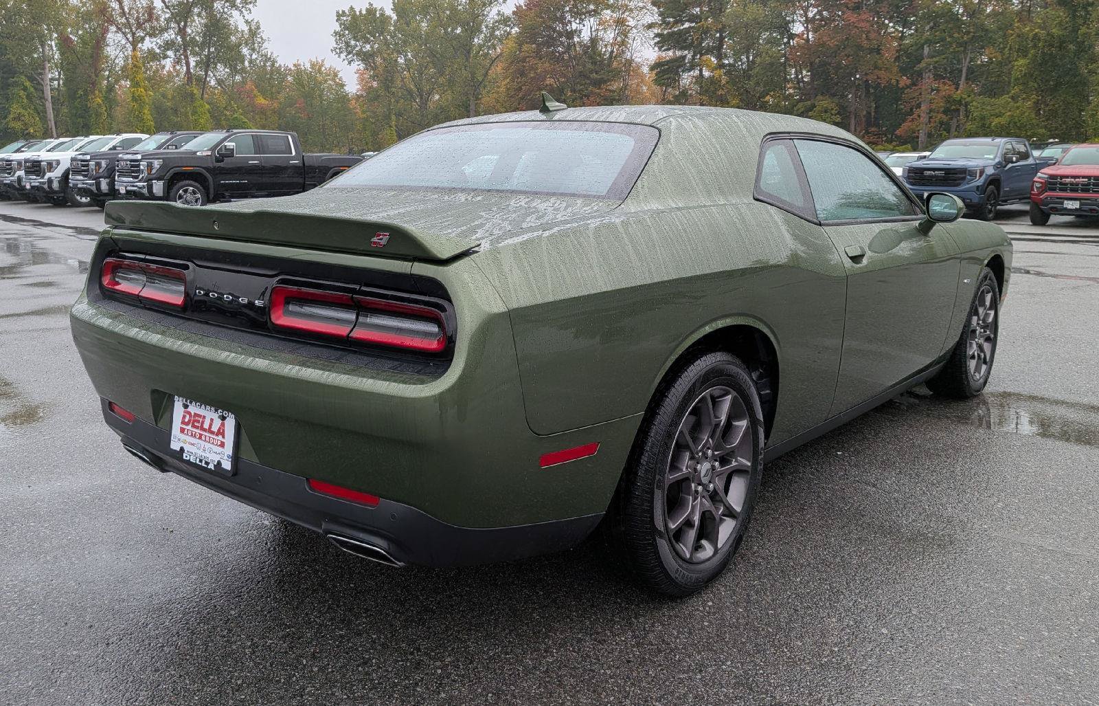 Used 2018 Dodge Challenger GT w/ Driver Convenience Group AWD/4WD image 7