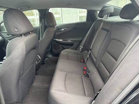 Used 2024 Chevrolet Malibu LT FWD image 19