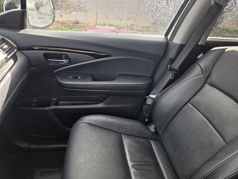 Used 2022 Honda Pilot Elite image 21