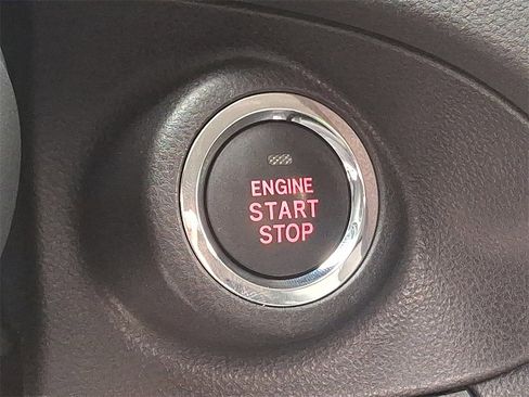 Used 2022 Subaru Ascent Premium w/ Convenience Package image 22