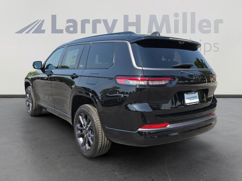 New 2026 Jeep Grand Cherokee L Limited AWD/4WD image 3