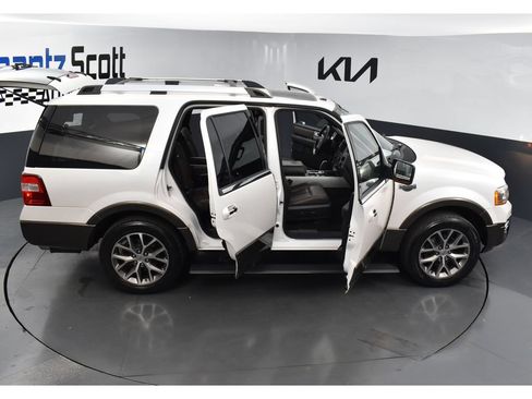 Used 2017 Ford Expedition King Ranch RWD image 32