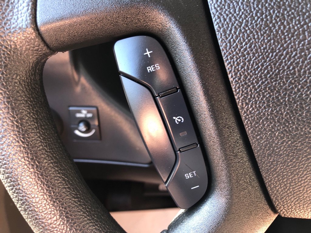 Used 2025 GMC Savana 2500 w/ Driver Convenience Package RWD image 32