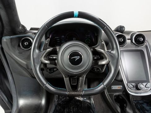 Used 2020 McLaren 600LT Spider image 16