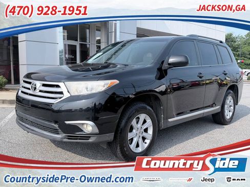Used 2013 Toyota Highlander SE FWD image 1