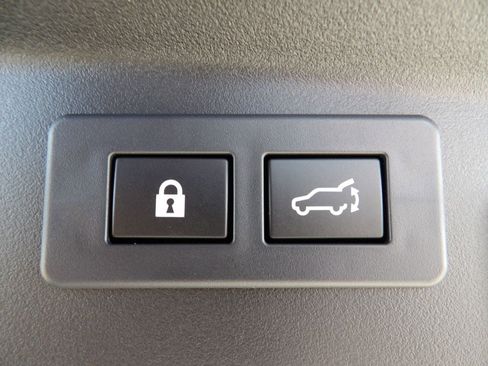 New 2026 Subaru Outback Touring image 30