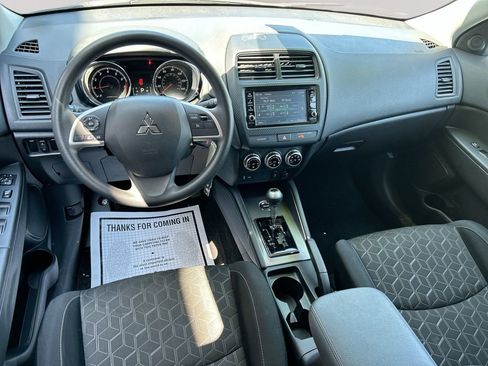 Used 2024 Mitsubishi Outlander Sport ES AWD/4WD image 22