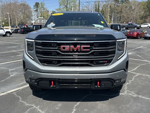 Used 2025 GMC Sierra 1500 AT4 w/ AT4 Premium Package image 3