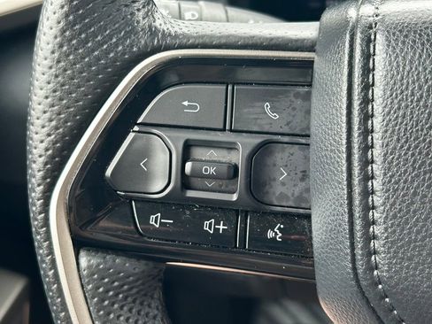 Used 2024 Toyota Sequoia SR5 w/ SR5 Premium Package AWD/4WD image 43