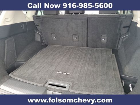 Used 2021 Nissan Rogue S image 28