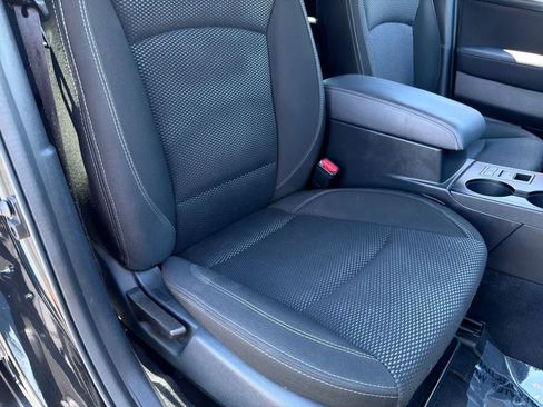 Used 2018 Subaru Outback 2.5i Premium AWD/4WD image 22