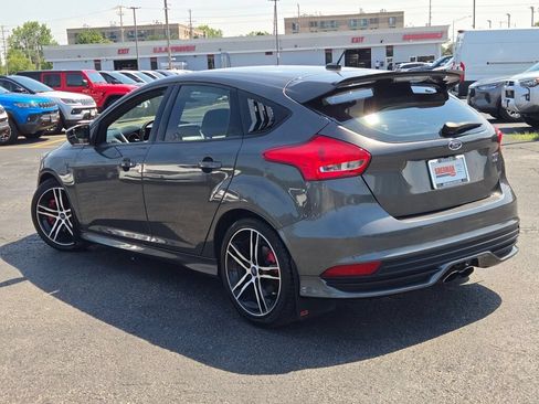 Used 2018 Ford Focus ST FWD image 25
