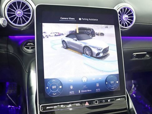 Used 2023 Mercedes-Benz SL 63 AMG 4MATIC image 24
