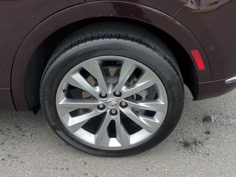 Used 2023 Buick Envision Avenir AWD/4WD image 32