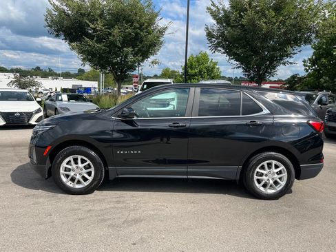 Used 2023 Chevrolet Equinox LT AWD/4WD image 4