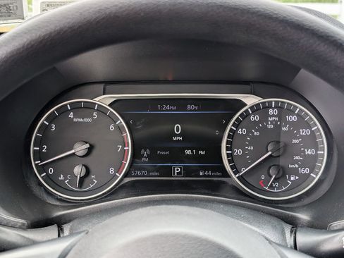 Used 2023 Nissan Sentra SV FWD image 21