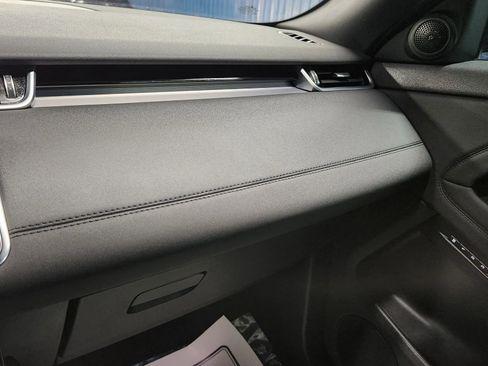 Used 2020 Land Rover Range Rover Evoque SE image 35